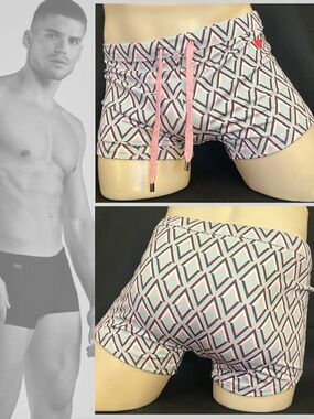 Kaftko Square Cut Swimsuit Small 32-36" waist Gently worn 88% polyester